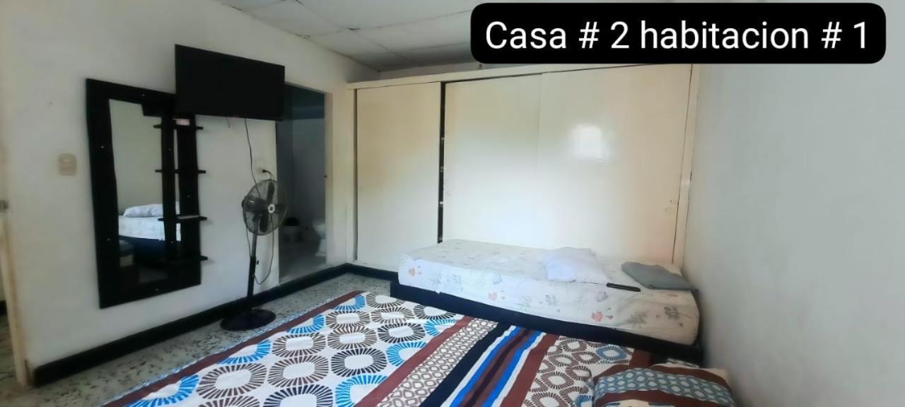 Hostal Casa Medina Calle 16 # 20 -114 Barrio Jardin ซันตามาร์ตา ภายนอก รูปภาพ