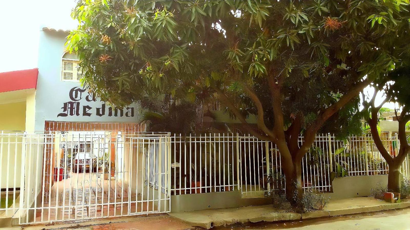 Hostal Casa Medina Calle 16 # 20 -114 Barrio Jardin ซันตามาร์ตา ภายนอก รูปภาพ